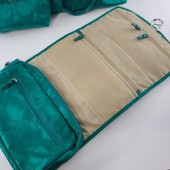 🦃Coach Packable Travel Tote Makeup Bag Hanging Toiletry Collapsible Bag Set - Picture 6 of 16